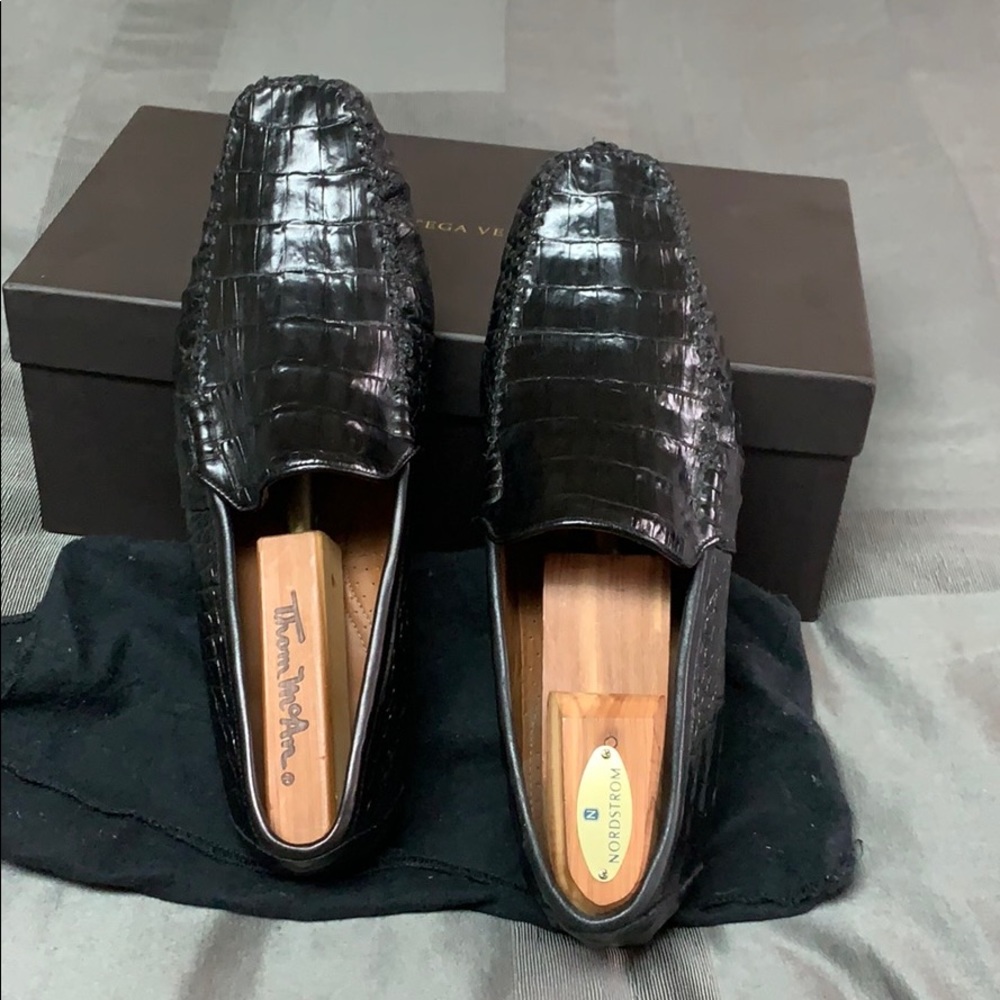 Men’s shoes